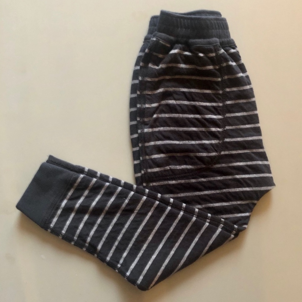 HANNA ANDERSSON Reversible Relaxed Joggers 6-7